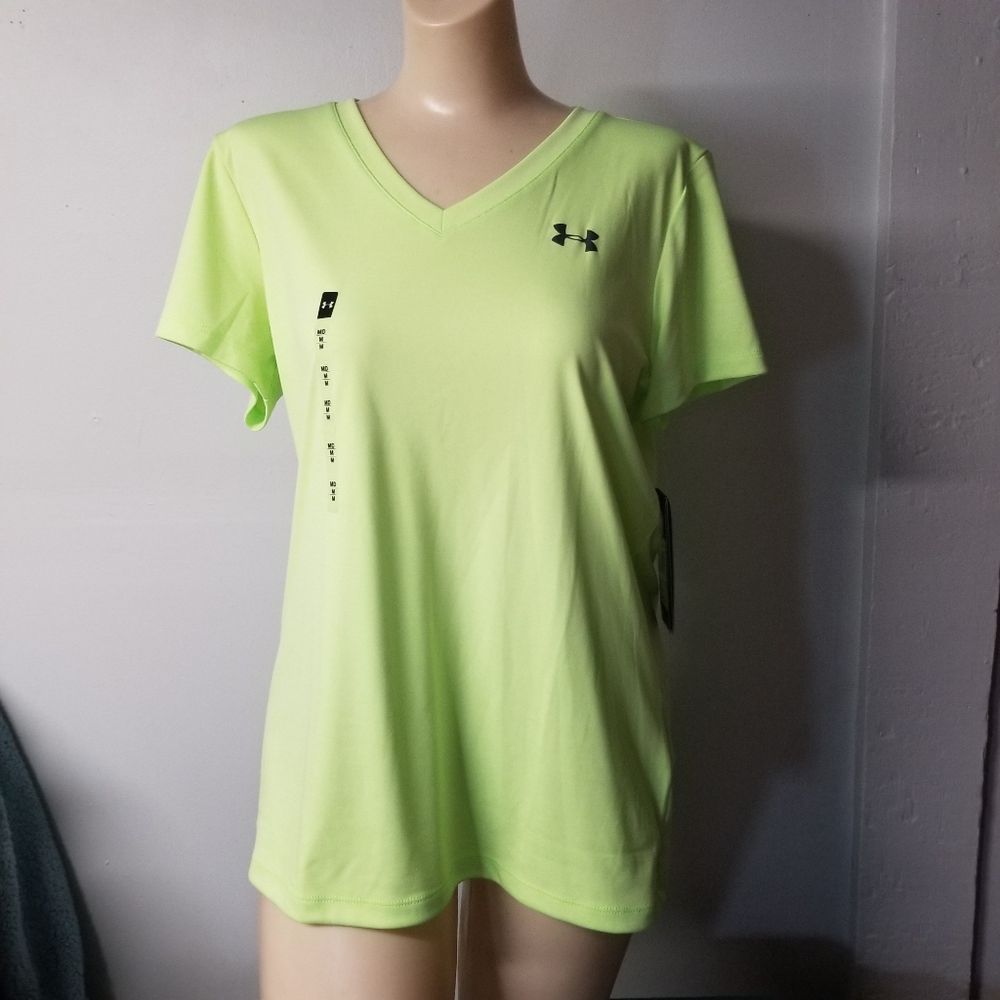 Under Armor NWT T-Shirt workout Medium M Loose Tee Yellow Green Neon